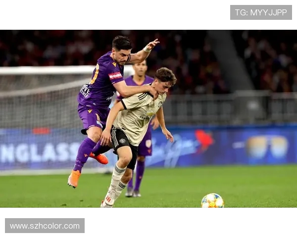 帕斯光荣与曼联的对决：一场足球盛宴的精彩回顾与分析